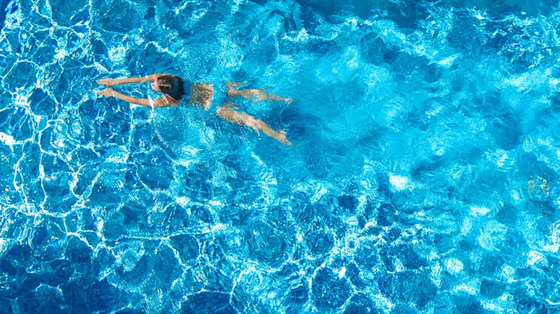 La importancia de la impermeabilización de la piscina